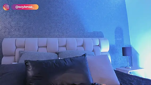 lena banks online show from October 17, 2025, 9:27 pm