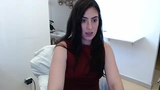 Snapshot of MIYESSI chatting on April 13, 2026, 5:39 pm MIYESSI online show from April 13, 2026, 5:39 pm