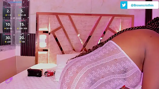 Athenea Mills online show from October 1, 2025, 6:45 pm