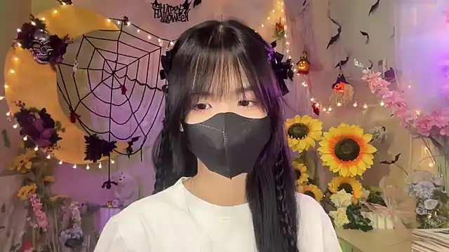 Your-Sunshine online show from October 14, 2025, 4:29 pm