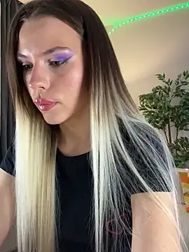 KittyKatyDream online show from February 10, 2025, 6:13 pm