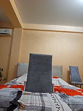 Snapshot of LybovNTV chatting on February 26, 2026, 7:58 pm LybovNTV online show from February 26, 2026, 7:58 pm