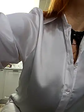 Snapshot of LybovNTV chatting on February 25, 2026, 1:39 am LybovNTV online show from February 25, 2026, 1:39 am