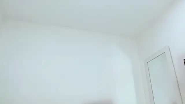 sashacreamy  online show from November 25, 2025, 2:45 am