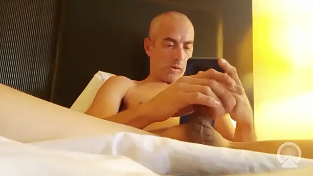 Snapshot of JunkieLiLMethWhore chatting on September 17, 2025, 7:49 pm JunkieLiLMethWhore online show from September 17, 2025, 7:49 pm