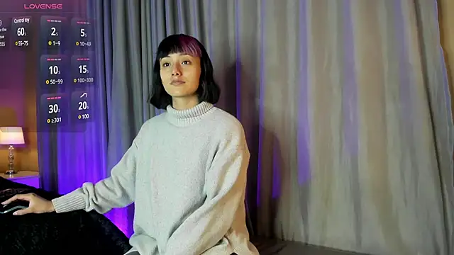 tati cardenas online show from March 19, 2025, 4:25 am