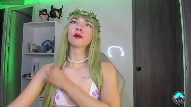 Snapshot of sofi_elfqueen chatting on March 1, 2025, 1:22 am sofi elfqueen online show from March 1, 2025, 1:22 am