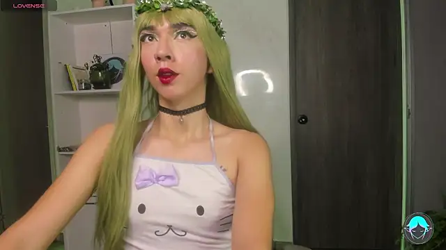 Snapshot of sofi_elfqueen chatting on February 23, 2025, 1:02 am sofi elfqueen online show from February 23, 2025, 1:02 am