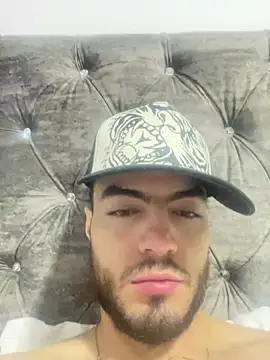 Snapshot of Paulwolf69 chatting on February 15, 2025, 6:02 am Paulwolf69 online show from February 15, 2025, 6:02 am