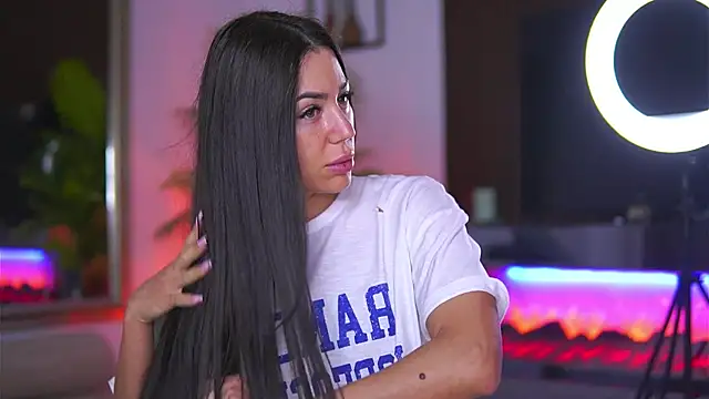 Abbela White online show from April 14, 2026, 5:56 am