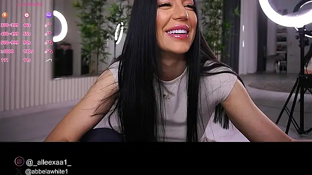 Abbela White online show from March 11, 2025, 6:41 am