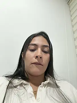 Sophie  Foxxx online show from May 22, 2026, 12:08 am