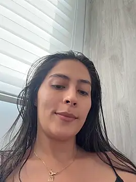 Sophie  Foxxx online show from May 14, 2026, 9:45 pm