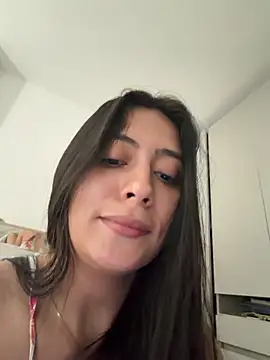 Snapshot of Sophie__Foxxx chatting on February 22, 2026, 8:43 pm Sophie Foxxx online show from February 22, 2026, 8:43 pm