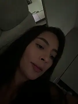 Snapshot of Sophie__Foxxx chatting on February 5, 2026, 10:27 pm Sophie Foxxx online show from February 5, 2026, 10:27 pm