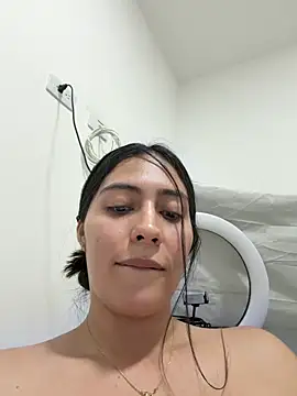Sophie  Foxxx online show from May 15, 2026, 11:36 pm