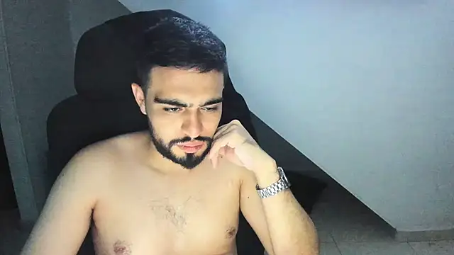Snapshot of Lia-y-felipe chatting on May 25, 2026, 12:21 am Lia-y-felipe online show from May 25, 2026, 12:21 am