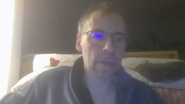 Snapshot of ptitcanard60600 chatting on November 12, 2025, 10:46 pm ptitcanard60600 online show from November 12, 2025, 10:46 pm