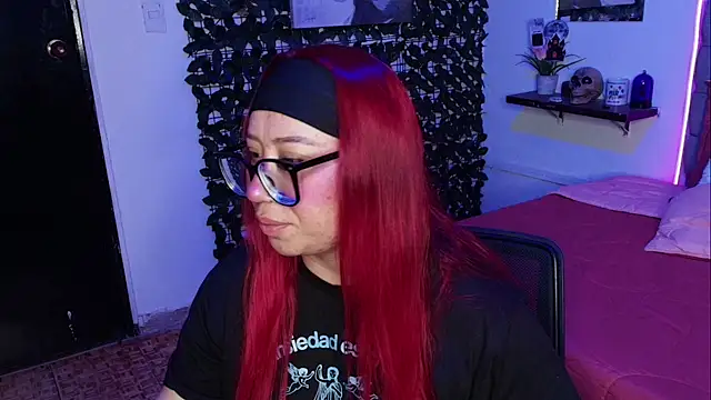 Kata Bigboobs online show from November 2, 2025, 5:18 pm