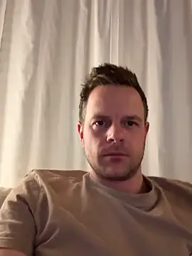 Snapshot of Danii0790 chatting on March 20, 2026, 7:15 pm Danii0790 online show from March 20, 2026, 7:15 pm