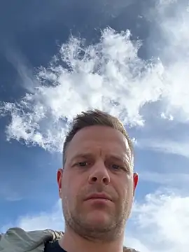 Snapshot of Danii0790 chatting on April 6, 2026, 12:50 pm Danii0790 online show from April 6, 2026, 12:50 pm