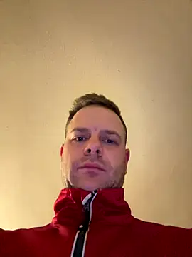 Danii0790 online show from December 18, 2025, 4:50 am