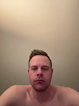 Snapshot of Danii0790 chatting on March 10, 2026, 5:00 am Danii0790 online show from March 10, 2026, 5:00 am