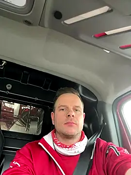 Danii0790 online show from November 28, 2025, 11:32 am