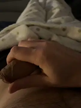 Snapshot of alieno27 chatting on March 18, 2025, 9:21 pm alieno27 online show from March 18, 2025, 9:21 pm