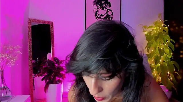Snapshot of bella_rosee1 chatting on March 22, 2025, 1:54 am bella rosee1 online show from March 22, 2025, 1:54 am