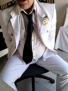Snapshot of MiguelBISEX chatting on October 4, 2025, 3:02 pm MiguelBISEX online show from October 4, 2025, 3:02 pm