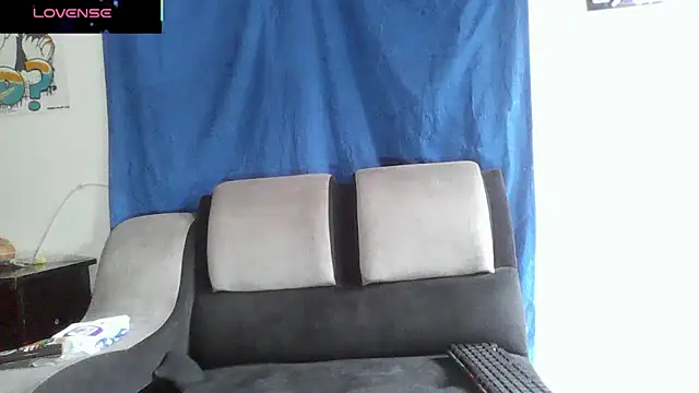 Charis 21 online show from March 10, 2026, 8:02 pm