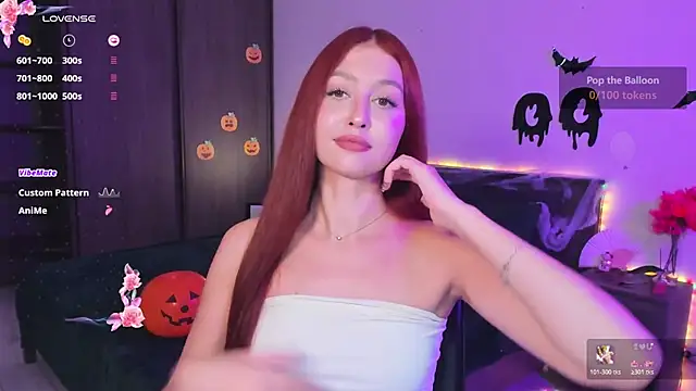 EleanorePeach online show from November 1, 2025, 11:48 am