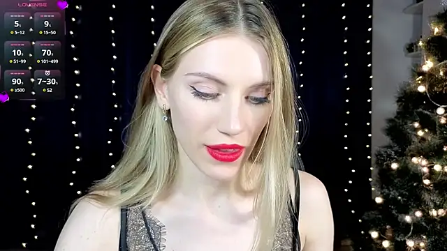 Snapshot of Lilianna_Just chatting on January 5, 2025, 3:34 pm Lilianna Just online show from January 5, 2025, 3:34 pm