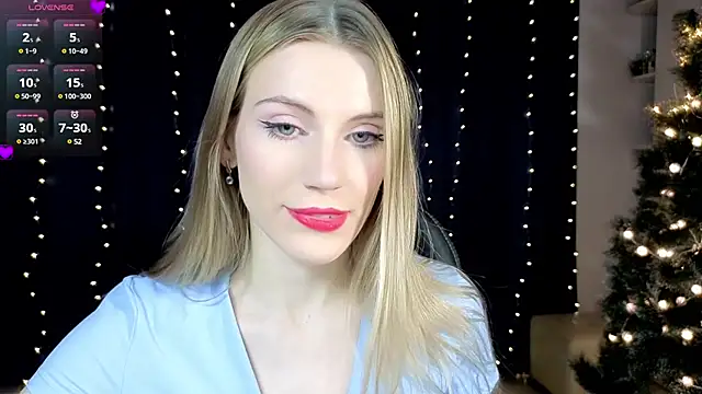 Snapshot of Lilianna_Just chatting on January 3, 2025, 3:22 pm Lilianna Just online show from January 3, 2025, 3:22 pm