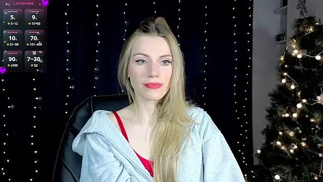 Snapshot of Lilianna_Just chatting on January 6, 2025, 3:40 pm Lilianna Just online show from January 6, 2025, 3:40 pm