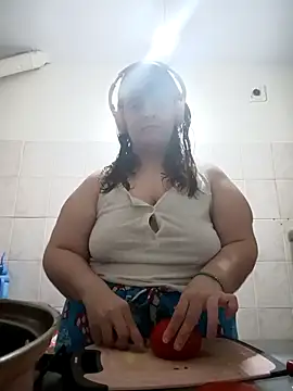 Snapshot of Bombon_ok chatting on March 3, 2026, 4:30 am Bombon ok online show from March 3, 2026, 4:30 am