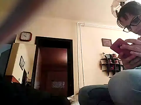 Snapshot of popperspair chatting on January 29, 2025, 8:51 am popperspair online show from January 29, 2025, 8:51 am