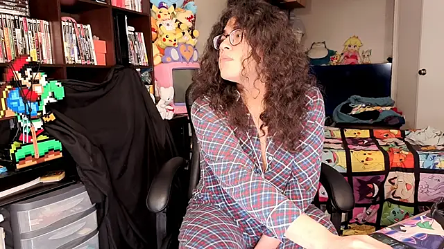 Snapshot of ShinyCherub chatting on March 4, 2026, 5:48 am ShinyCherub online show from March 4, 2026, 5:48 am