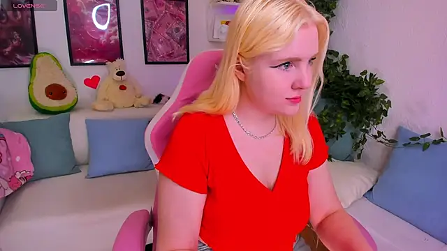 art lovee online show from April 15, 2026, 1:11 am