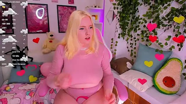 art lovee online show from February 17, 2026, 1:25 am