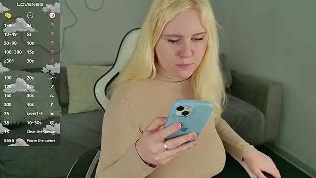 art lovee online show from April 6, 2026, 4:46 am