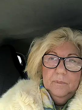 Merilulla online show from January 7, 2026, 3:39 pm