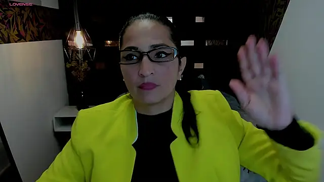 KatteMilf online show from April 25, 2026, 7:11 pm