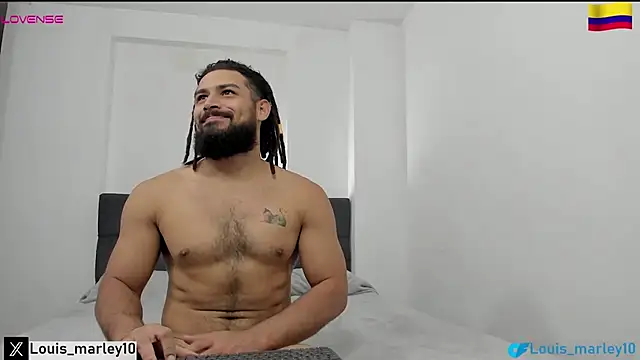 Snapshot of Louis_marley__ chatting on March 12, 2026, 8:24 pm Louis marley online show from March 12, 2026, 8:24 pm