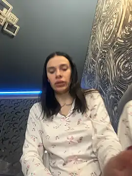 Snapshot of Queen_of_pain chatting on March 4, 2026, 6:43 am Queen of pain online show from March 4, 2026, 6:43 am