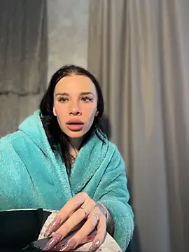 Snapshot of Queen_of_pain chatting on April 13, 2026, 7:01 am Queen of pain online show from April 13, 2026, 7:01 am