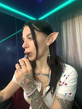 Queen of pain online show from November 15, 2025, 7:12 am