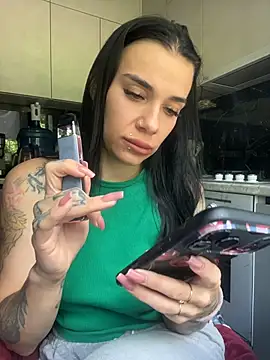 Queen of pain online show from June 29, 2026, 6:42 am