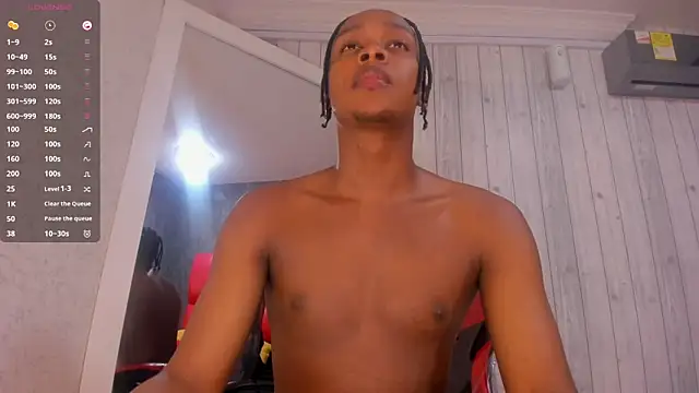 DominicSccott online show from September 17, 2025, 12:29 pm